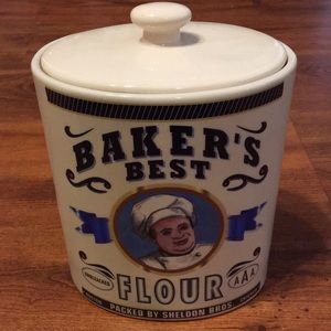 New Cookie jar Corner Grocery bakers best flour.